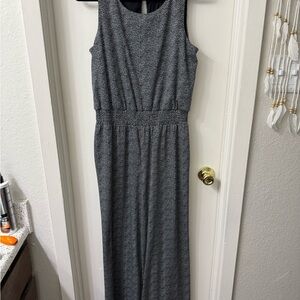 Vince Camuto Gray Sleeveless Halter jumpsuit